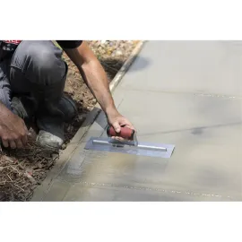 14-in x 4-in Carbon steel Finishing Concrete Trowel